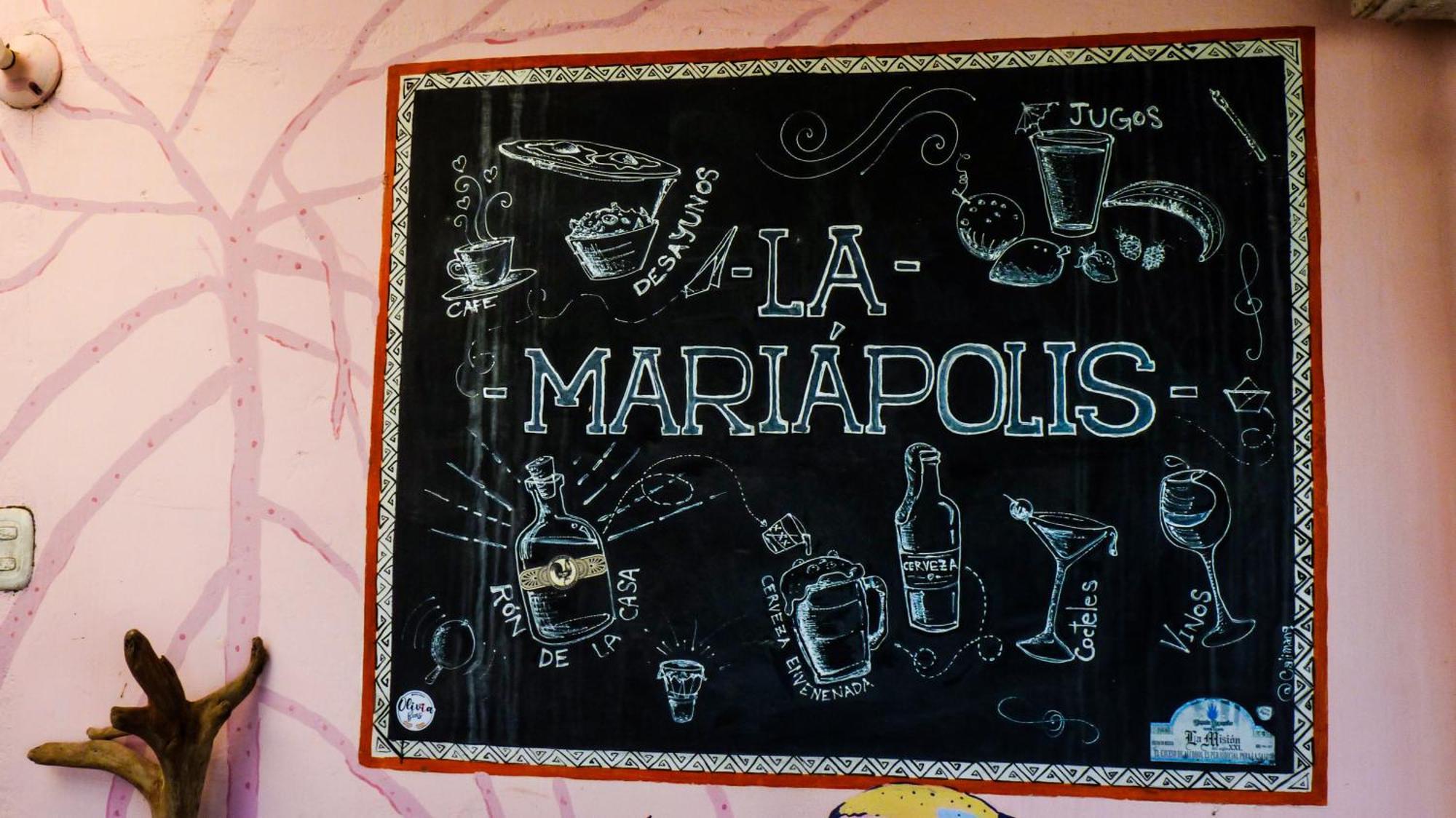 Hostal La Mariapolis เนโคคลิ ภายนอก รูปภาพ
